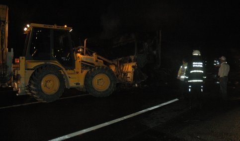 Otobanda Tır Yangını