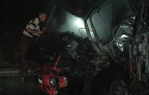 Otobanda Tır Yangını