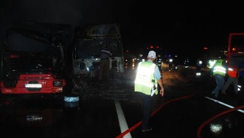 Otobanda Tır Yangını