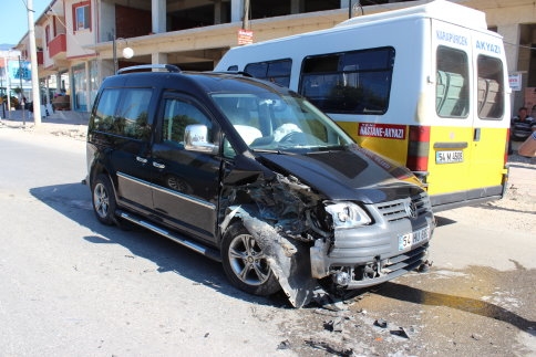 Pazaryeri Önünde Trafik Kazası