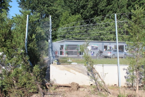 Araca Çarpmamak İçin Yol Kenarına Yanaşınca 