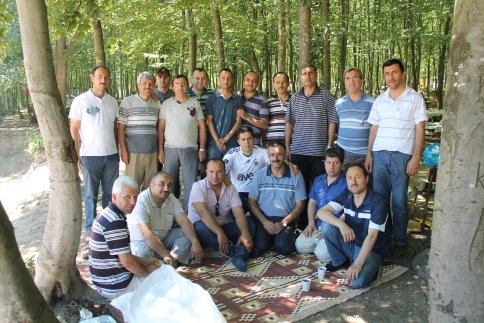 Akyazılı Öğretmenler Selman Dede De Piknikte Bir Araya Geldiler