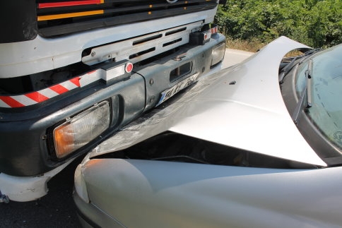 Meydana Gelen Kazada 4 Araç Birbirine Girdi