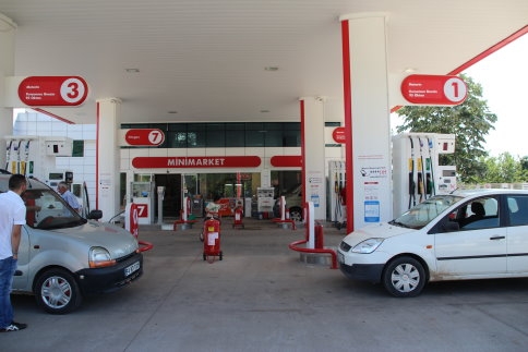 Benzin ve Motorinde Şok İndirim