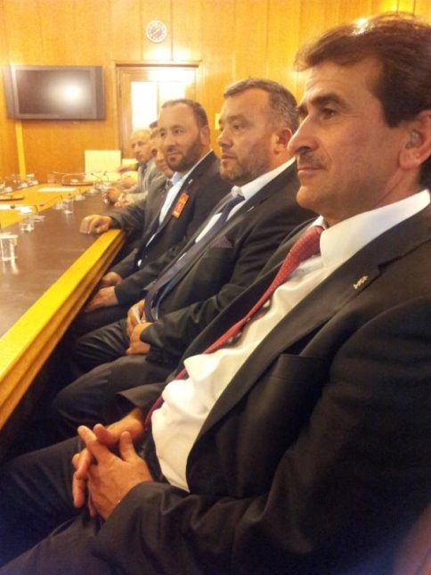 Akyazı'dan Grup Toplantısına Yoğun Katılım