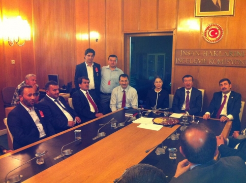 Akyazı'dan Grup Toplantısına Yoğun Katılım