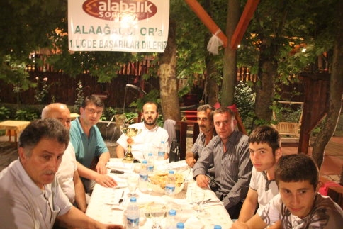 Alaağaçspor'dan 1. Lig Kutlaması