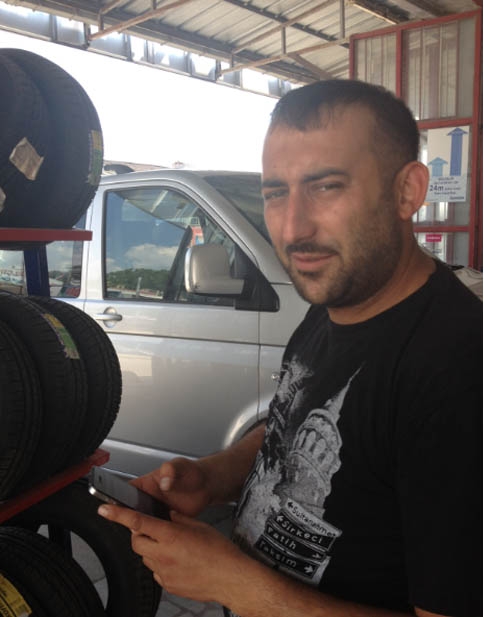 İPhone Uzmanı Lastikçi