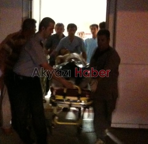 Yeni Camii'de Silahlı Saldırı!