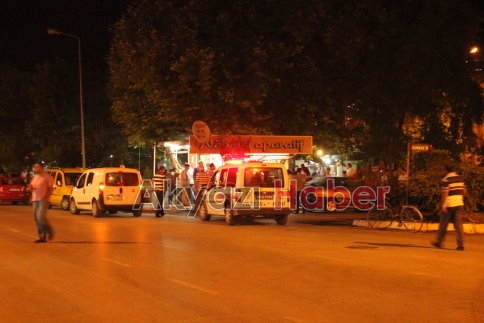 Yeni Camii'de Silahlı Saldırı!
