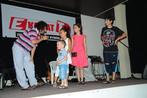 Akyazı Birliktelik Gecesi Yoğun İlgi Gördü.