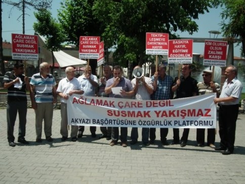 284. Başörtüsü Eylemi