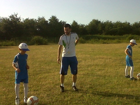 Futbol Okulu Başladı