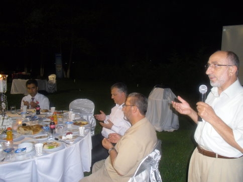 Serhat Eğitim Kurumu Saim Orhan’la İftar Verdi.