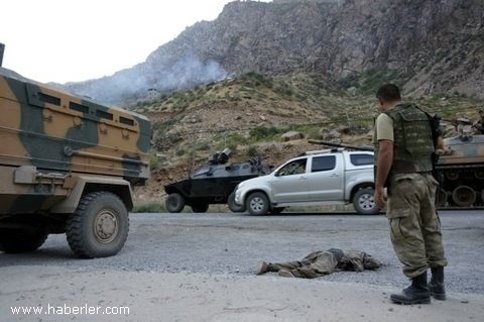 PKK 4 Yere Birden Saldırdı