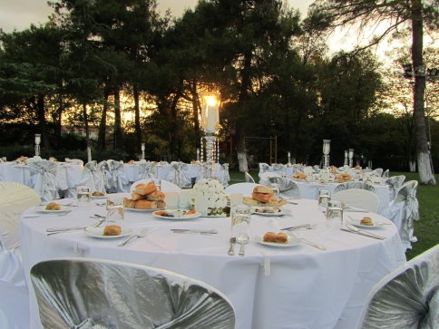 İftar Sofraları Kuruluyor