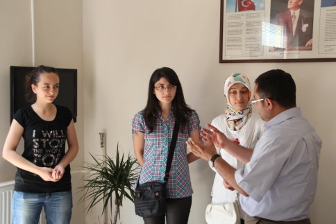 Geleceğin Doktorları Mesleki Bilgi İçin Hastane Ziyaretinde