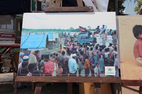 İHH Akyazı’da ARAKAN için sergi açtı