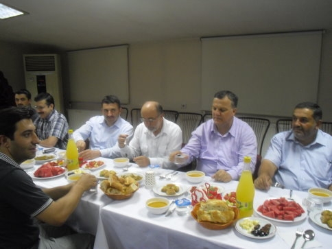 Akyazı Protokolü FEM Dershanesi İftarında buluştu