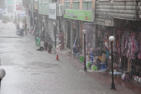 Özlenen Yağmur Sonunda Geldi
