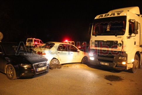Alkollü Sürücü Aracını Tır’ın önüne sürdü 