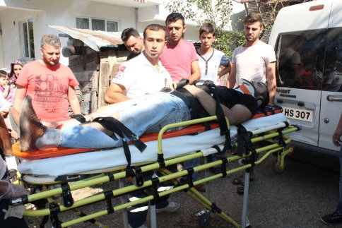 Yine Motosiklet Kazası 1 Kişi Yaralandı