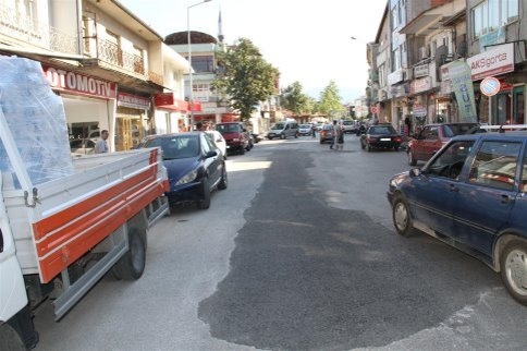 Akyazı Belediyesi Bayram Öncesi Teknik Çalışmaları Hızlandırdı