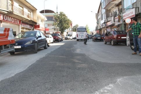 Akyazı Belediyesi Bayram Öncesi Teknik Çalışmaları Hızlandırdı