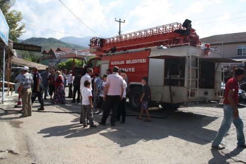 Bayram Sabahı Yangın 