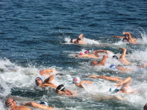 Cihat Hikmet Yarışmalardan Zaferle Döndü