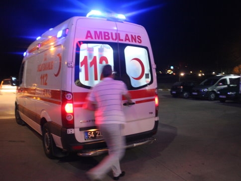 Çakmak Gazı Kokladı Zehirlendi.