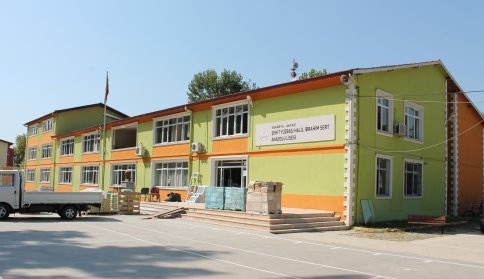 Akyazı Ş.Y.H.İ.Sert Anadolu Lisesi Yenileniyor