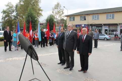İlköğretim Haftası Törenlerle Kutlandı