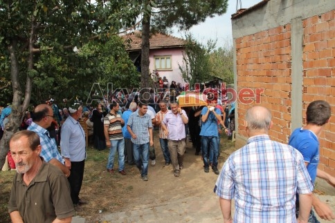 Selman Sandıkçıoğlu Cenazesinde Eşin Acılı Anı