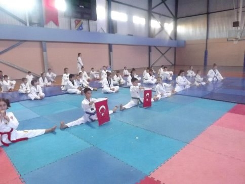 İki Dost Kulüpten Örnek Çalışma