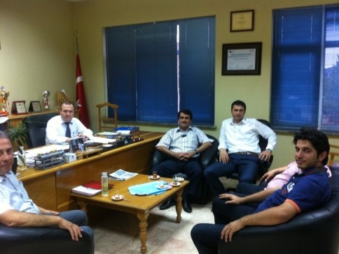 Ak Parti Akyazı İlçe Teşkilatı Akyazı Meslek Yüksek Okulu'nu Ziyaret Etti