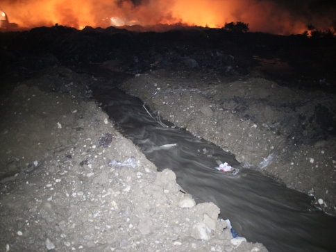 Akyazı Çöplüğü Yanıyor