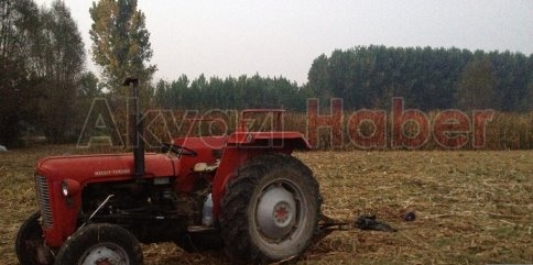 Tarlasını temizlerken iş makinesinin altında kaldı.