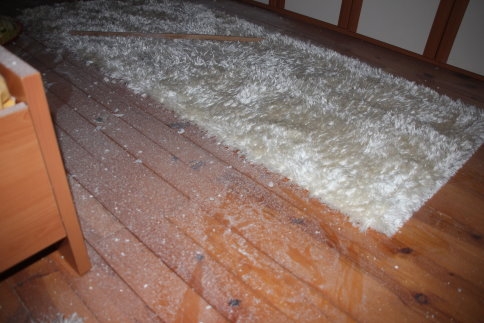 İrfn Kardeş'in Evine Yıldırım Düştü 