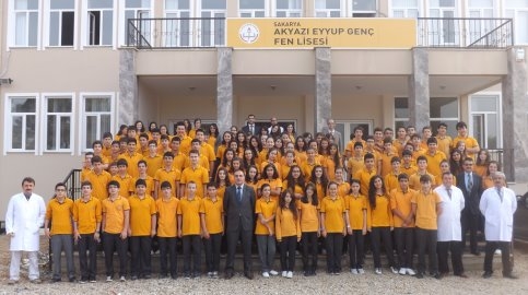 Eyyüp Genç Fen Lisesi Yeni Hizmet Binasında Eğitime Başladı