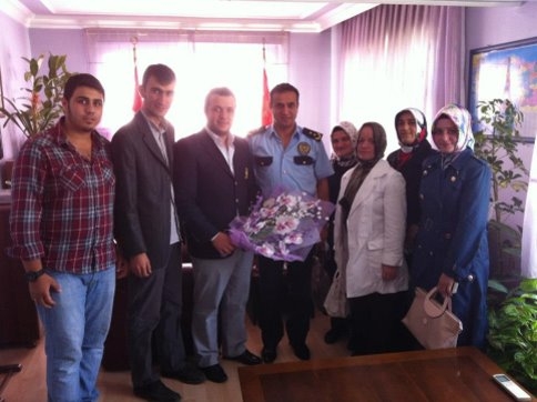 Ak Parti Kadın Ve Gençlik Kolları’ndan Emniyet Müdürlüğüne Ziyaret