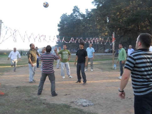 Akyazı Öğretmenleri Piknikle Bir Araya Geldi