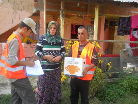 Akyazı’da ihtiyaç sahipleri unutulmadı