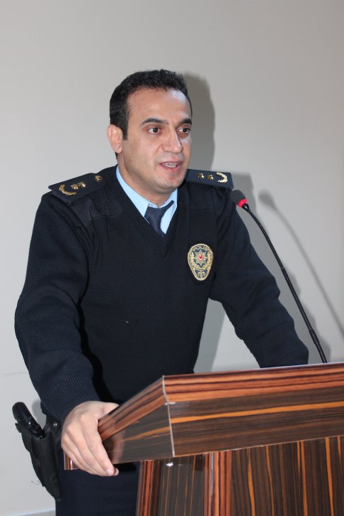 Sürücüler Dikkat Okul Önlerinde Ceza Yemeyin