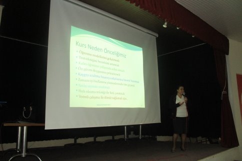 Akyazı Kız Teknik ve Meslek Lisesi Okul Aile Birliği Toplantısı Düzenledi