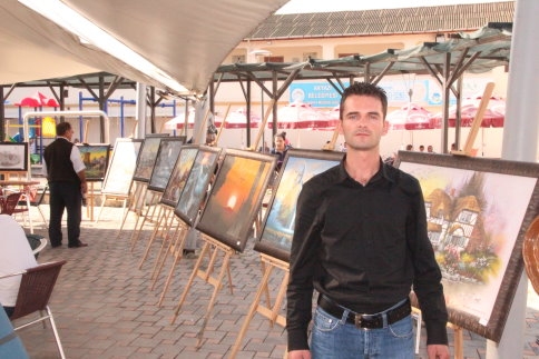 Kenan Sofuoğlu Yeni Aile Parkı’nda Resim Sergisi