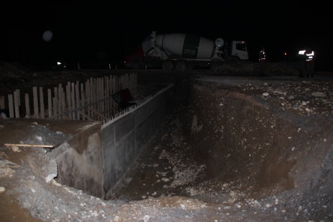 KAZANCI SAPAĞINDA KAZA 2 YARALI 