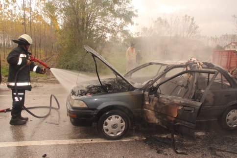 LPG'li OTOMOBİL ALEV ALDI