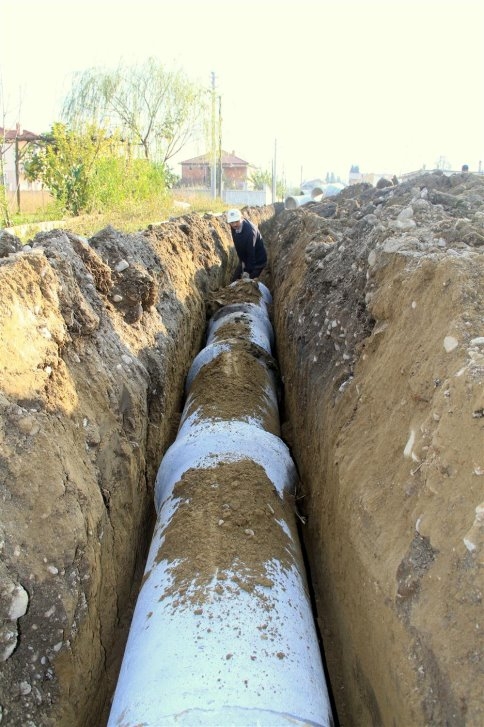 Akyazı’nın Alt Yapısı Sürekli Güçleniyor 