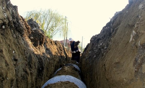 Akyazı’nın Alt Yapısı Sürekli Güçleniyor 